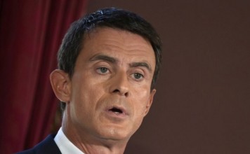Manuel Valls veut revoir le Code du travail sans revenir sur les 35 heures