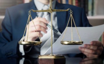 Tout savoir sur l’avocat en droit des affaires